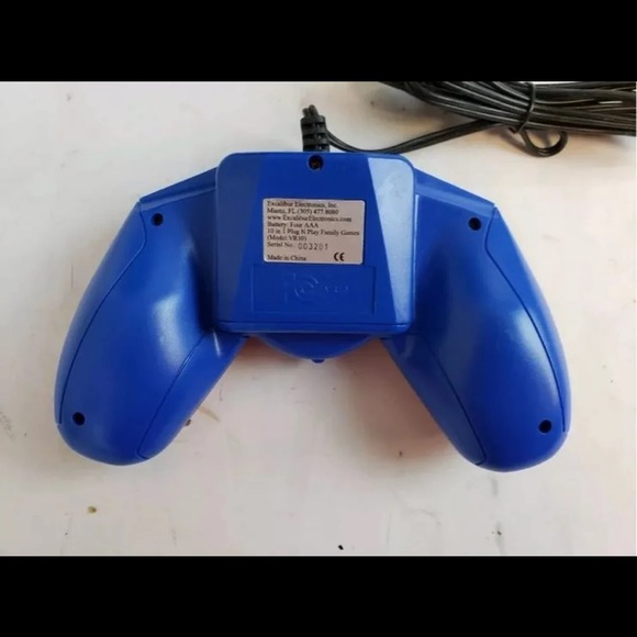 ✅ EXCALIBUR Family Games 10-in-1 Plug and Play TV Video Game Console Arcade Toy - Picture 2 of 3